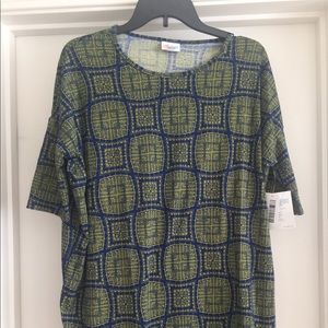 Lularoe Irma NWT T-shirt